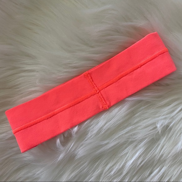 Lululemon headband - Picture 5 of 5